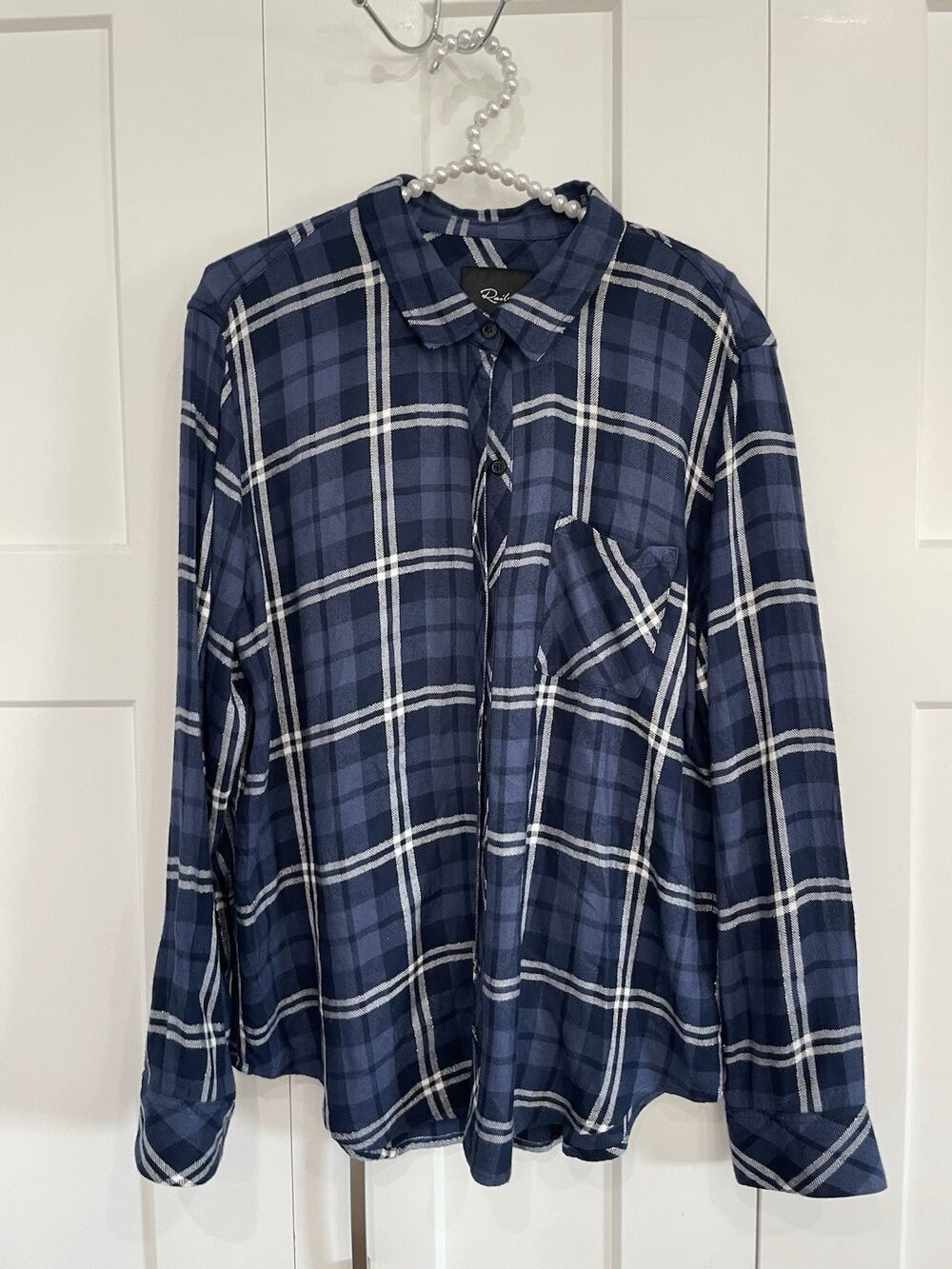 Rails Hunter Plaid Button Up Shirt Midnight White Navy Blue Silver Large